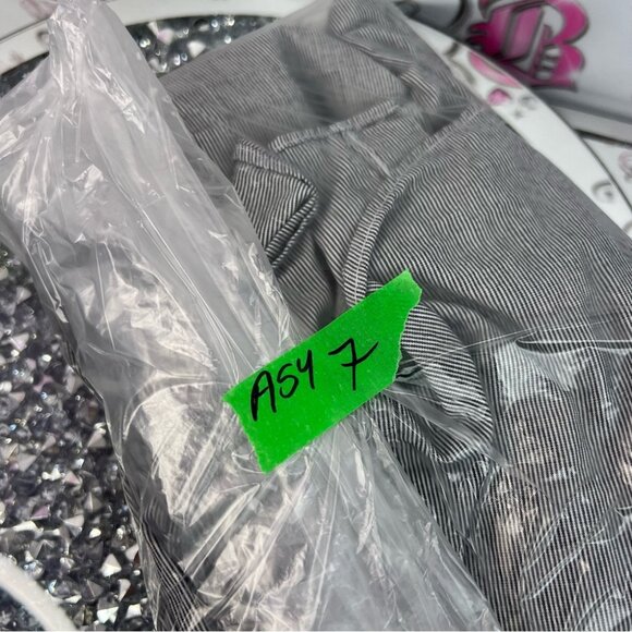 Nicole Miller button down shirt long sleeve white Gray Casual Button Down Shirt - Picture 14 of 14